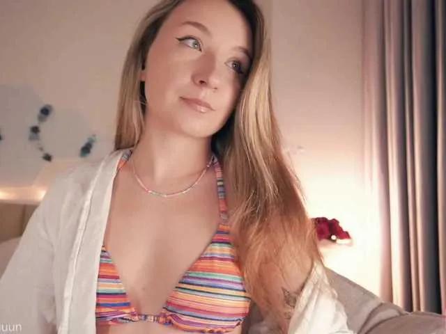 Watch BongaCams's AlytheAmore AlytheAmore from BongaCams