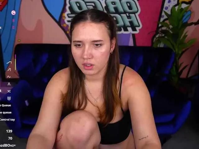 Masturbate to cute slut AmiraChase AmiraChase from BongaCams