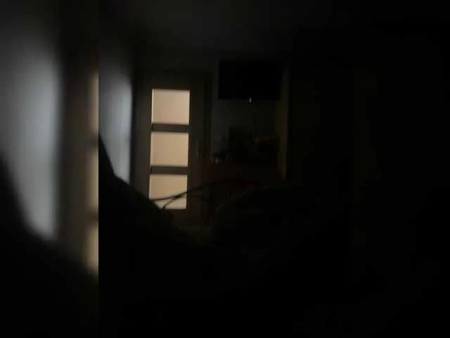 Sexy Astimax wants you to fuck their body now Astimax from BongaCams