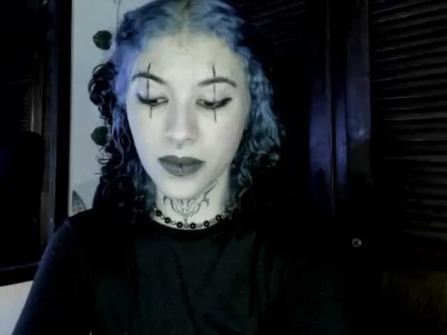Slutty Blackdemonxxx wants you to fuck her body now blackdemonxxx from BongaCams