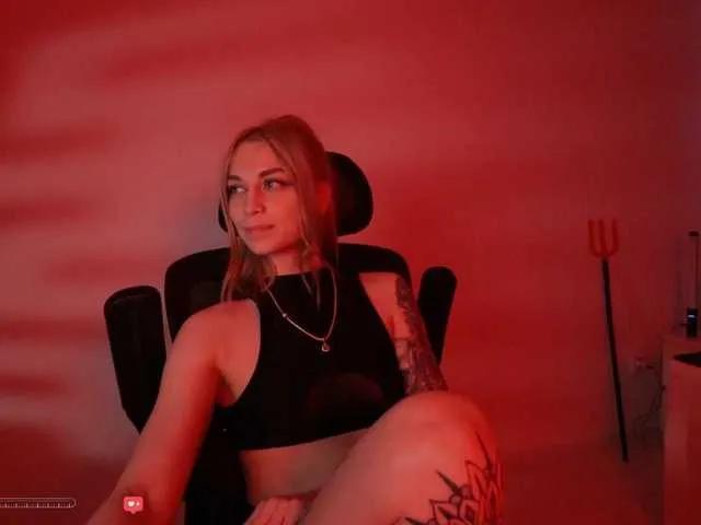 Checkout BlackMonro, she wants to masturbate for you BlackMonro from BongaCams