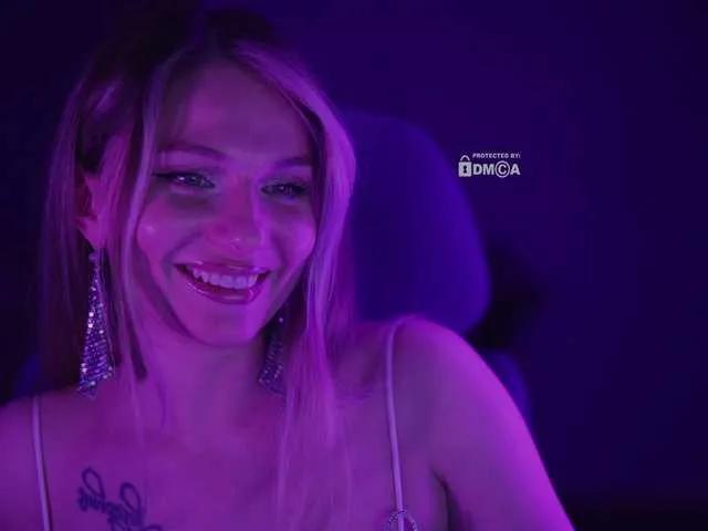 Try 32 years old DianaMurr from BongaCams DianaMurr from BongaCams