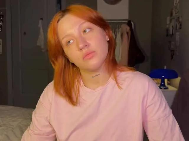 Eva-Kisa from BongaCams