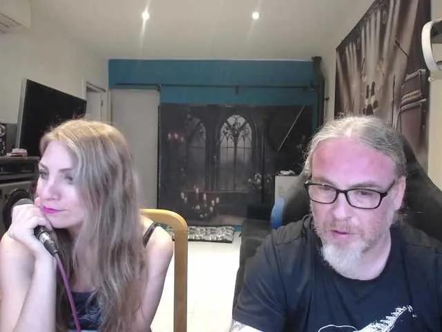 GiselleandJay from BongaCams