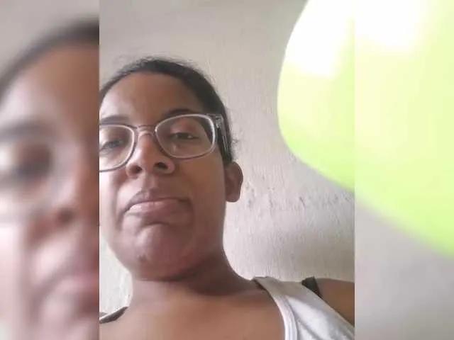 IndianBeaut from BongaCams