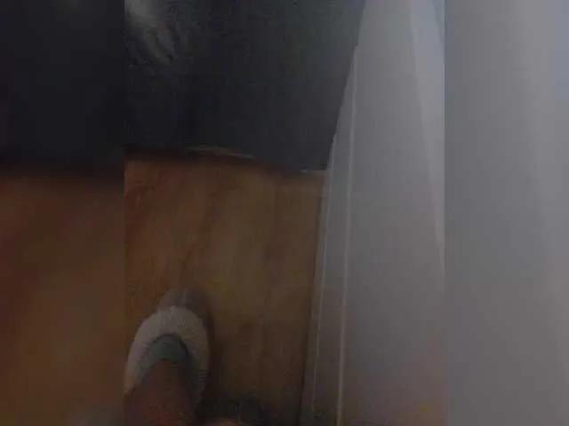 Kira300 from BongaCams