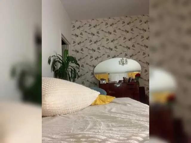 Dirty LoveLama wants you to fuck her body now LoveLama from BongaCams