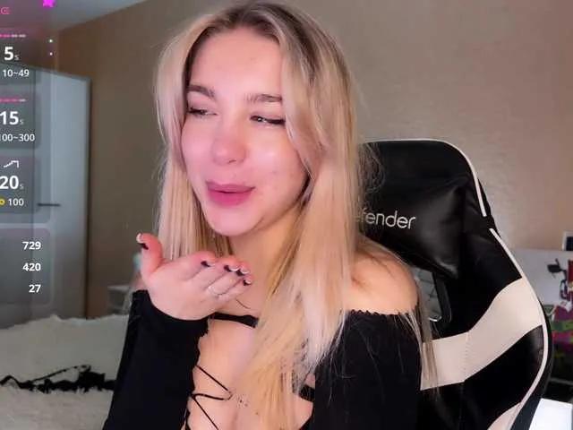 maksisisia from BongaCams