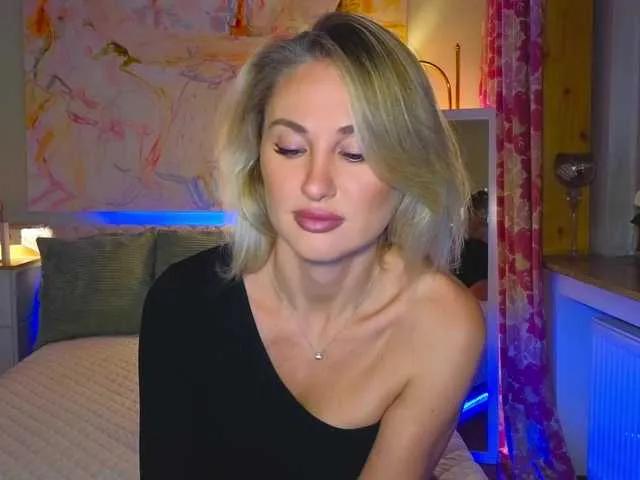 MisssMira from BongaCams