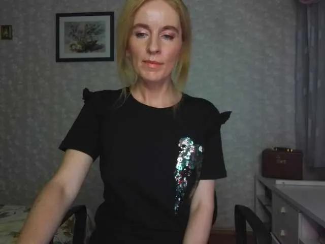 Nata85085 from BongaCams