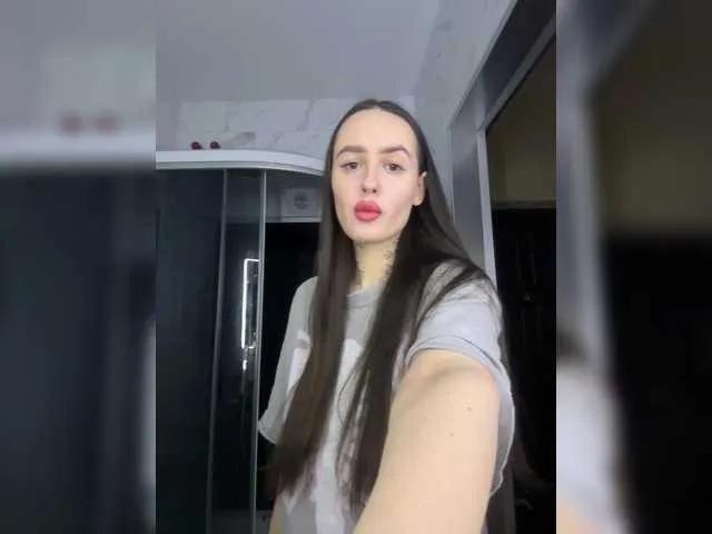 OriginalHOOLi from BongaCams