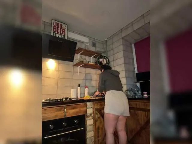 Plennica from BongaCams