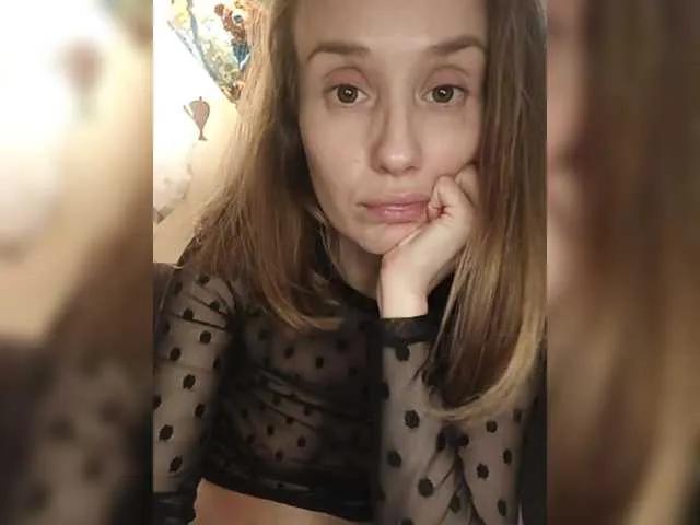 Rina-P from BongaCams