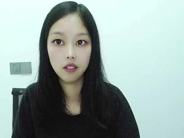 Explore Selinababy99, she wants to masturbate for you Selinababy99 from BongaCams