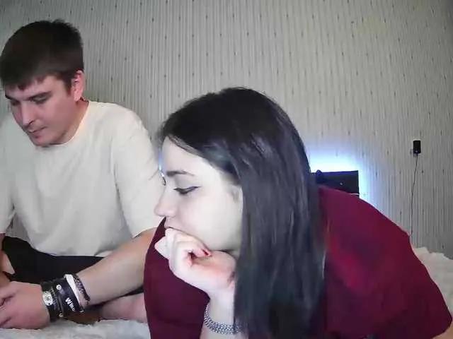 TopTwee from BongaCams