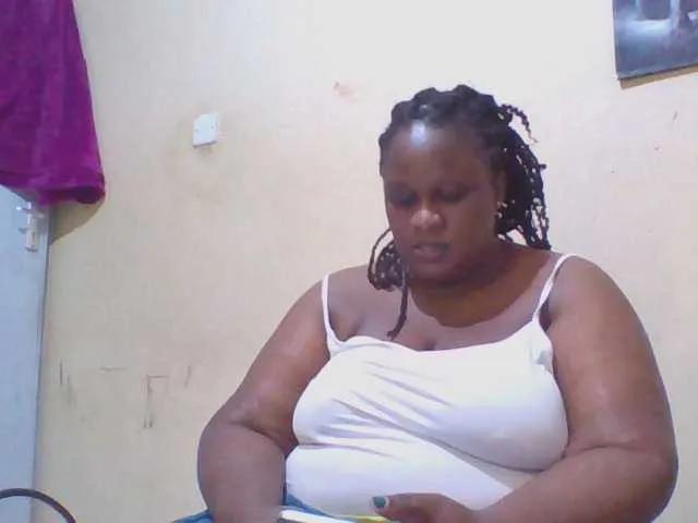 Trapqueen1 from BongaCams