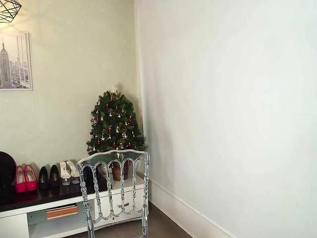 Victoria-Collins from BongaCams