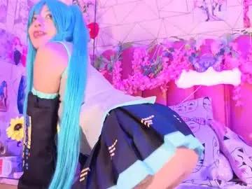 Admire slutty stripper Alicebenett_ alicebenett_ from Chaturbate