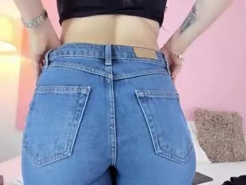 Watch Andyylove_jk, she wants to masturbate for you andyylove_jk from Chaturbate