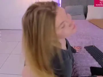 ashleyjonse from Chaturbate