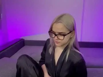 bawdycouple from Chaturbate