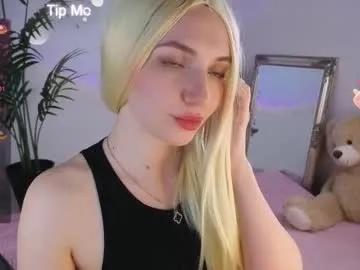 Admire Chaturbate's Bb_cute1 bb_cute1 from Chaturbate