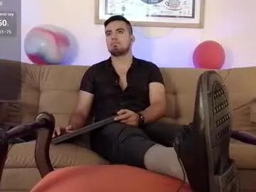 Sweet Bradleycolton wants you to fuck his body now bradleycolton from Chaturbate