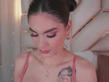 cinthia_jones2 from Chaturbate