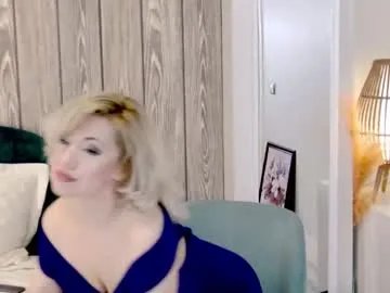 classytinna from Chaturbate