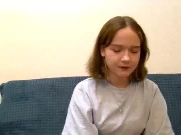 Checkout Chaturbate's Clementinaaures clementinaaures from Chaturbate