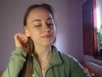cutie_xoxo_ from Chaturbate