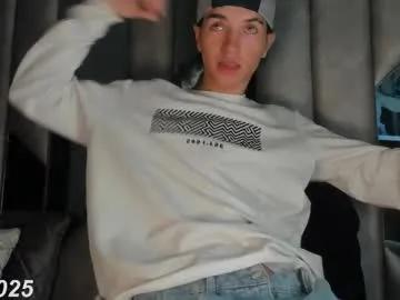 Admire Chaturbate's Dallen_grant dallen_grant from Chaturbate