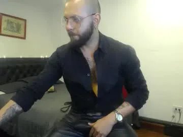 danbury44 from Chaturbate