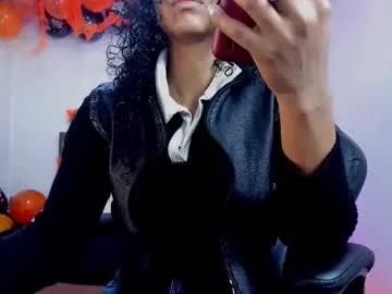 ellie_alves from Chaturbate