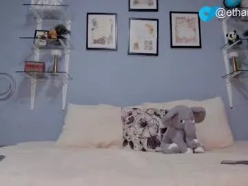 ethan_adam from Chaturbate