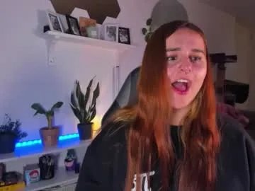 evy_orange1 from Chaturbate