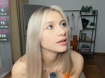 Masturbate to 19 years old glossybabe_ from Chaturbate glossybabe_ from Chaturbate