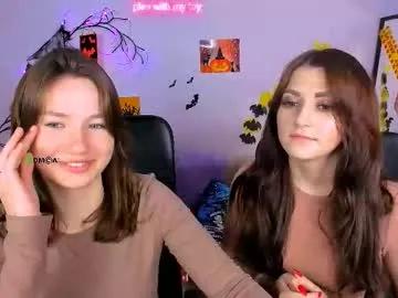 helli_belli from Chaturbate