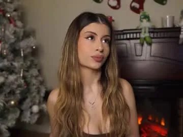 holayoula from Chaturbate