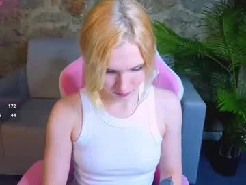 iron_adele from Chaturbate