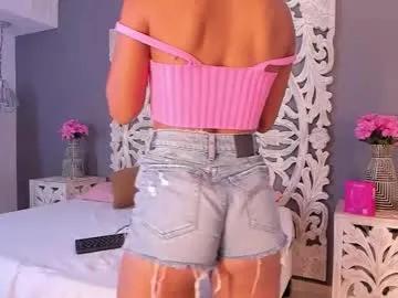 Explore sexy model Jenifferlopez_ jenifferlopez_ from Chaturbate