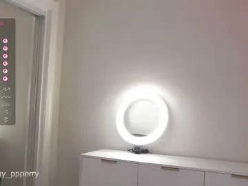 Checkout sweet camwhore Jenny_perry jenny_perry from Chaturbate
