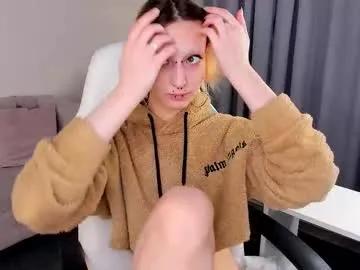 lexy_woorhez from Chaturbate