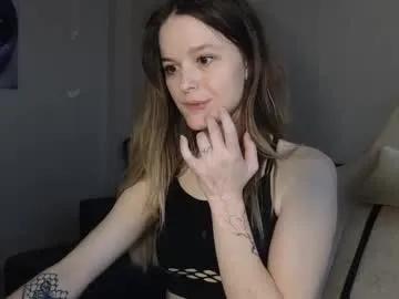 Sweet Lily_and_jake wants you to fuck her body now lily_and_jake from Chaturbate