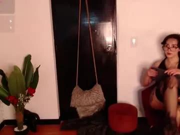 Masturbate to dirty performer Lina_montclair lina_montclair from Chaturbate