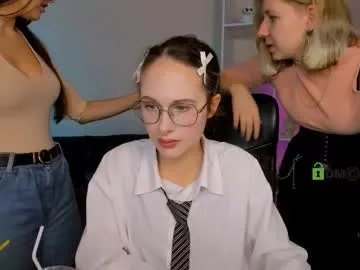 lizzie_boom from Chaturbate