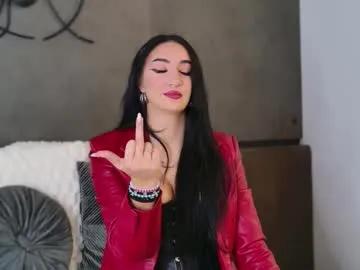 lorawarnner from Chaturbate