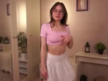 Admire Minimeows, she wants to masturbate for you minimeows from Chaturbate