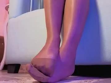 Try cute camwhore Mollyevanss1 mollyevanss1 from Chaturbate