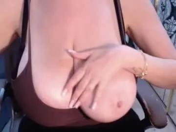 Chaturbate Nicky_38hhugetits nicky_38hhugetits from Chaturbate